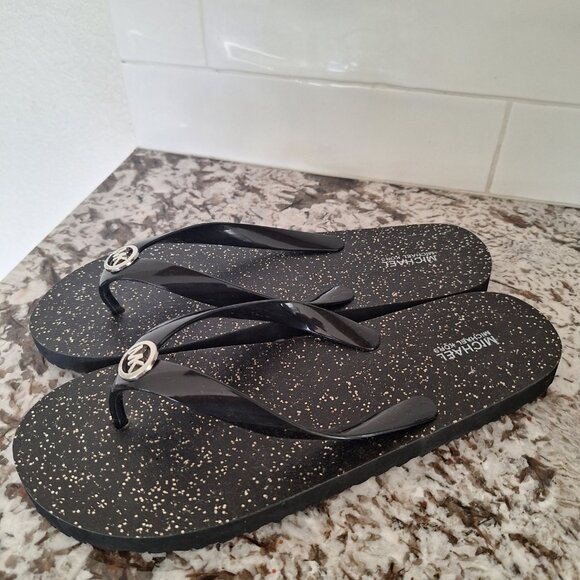 Michael Kors Black straps flip flops  size‎ 10 - Picture 5 of 7